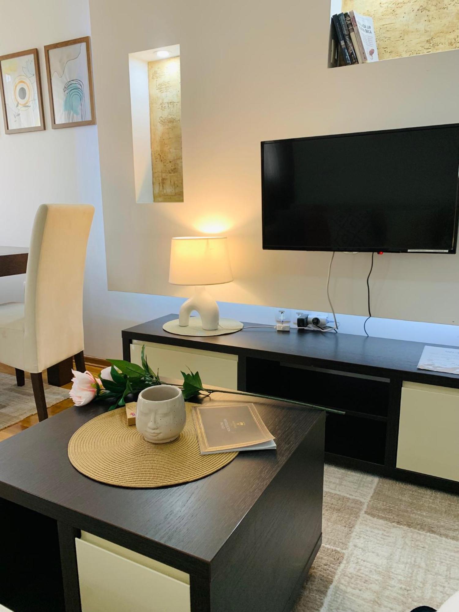 Beli Apartman U Zlatiborskim Konacima Bele Vode Bb Ngoại thất bức ảnh